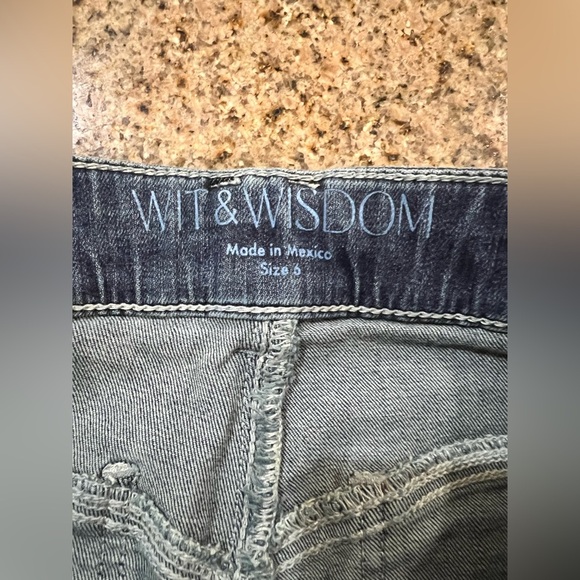 WIT & WISDOM Seamed High Waist Ankle Straight Leg Jeans In Bl-blue Size 6 NWOT - Picture 7 of 11